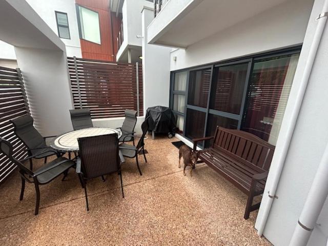 Villa Albany Waves Exterior foto